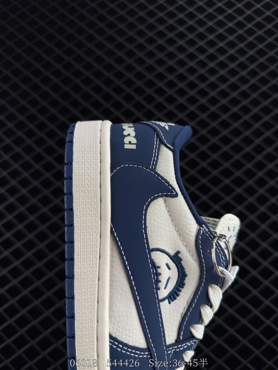 Nike Air Jordan 1 x Travis Scott AJ1